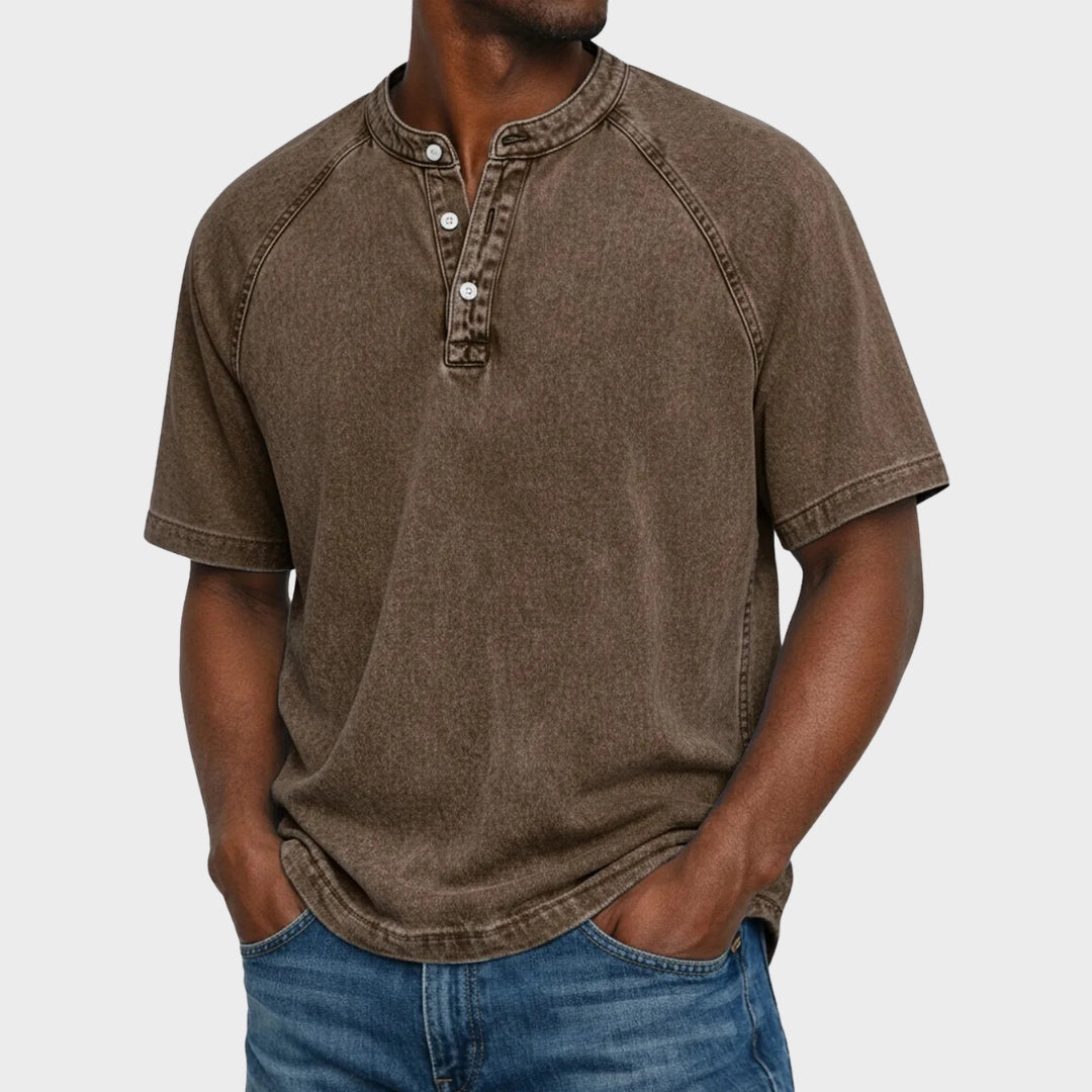 Pedro - Vintage T-särk Nuppudega