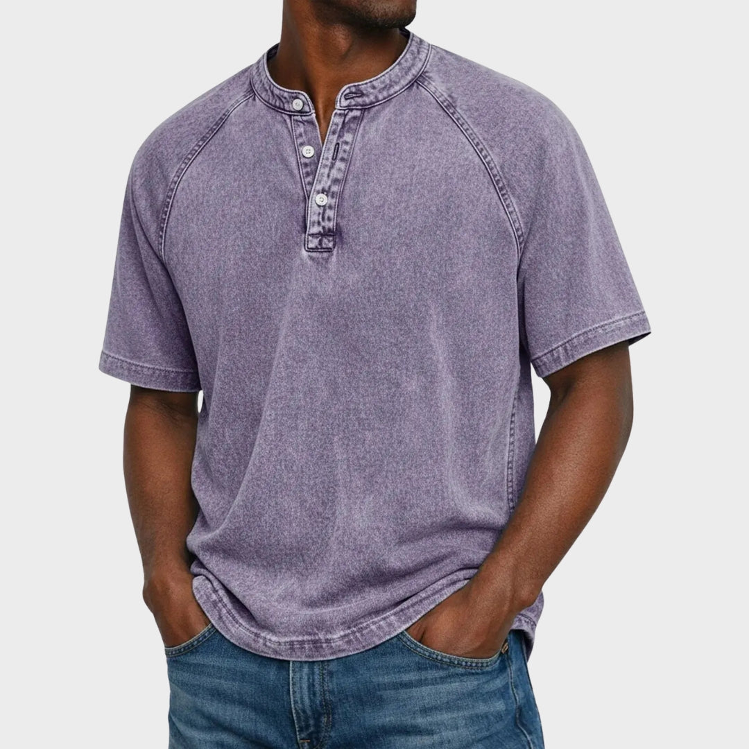 Pedro - Vintage T-särk Nuppudega