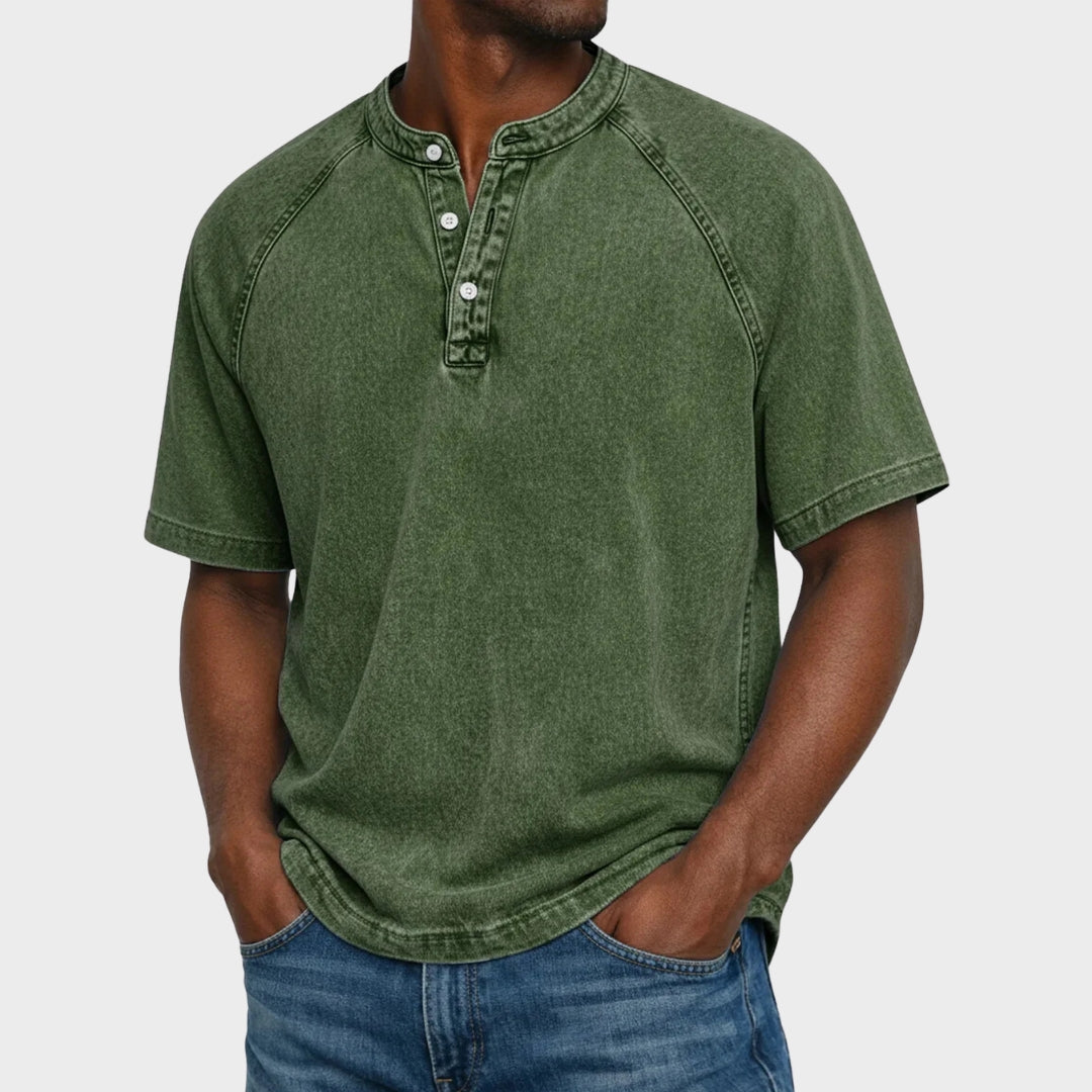 Pedro - Vintage T-särk Nuppudega