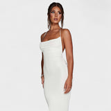 Luna - Kleid, mis tähistab kurve